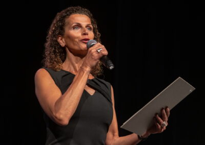 Host Carmen van den Akker | © Jos Verhoogen